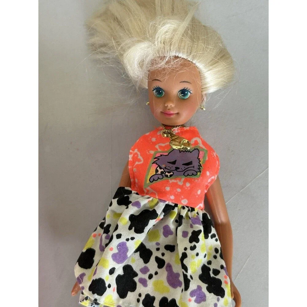 Vintage Doll Lot Pet Pals Courtney Mattel 1987 Disney Electronic Fashion Dolls